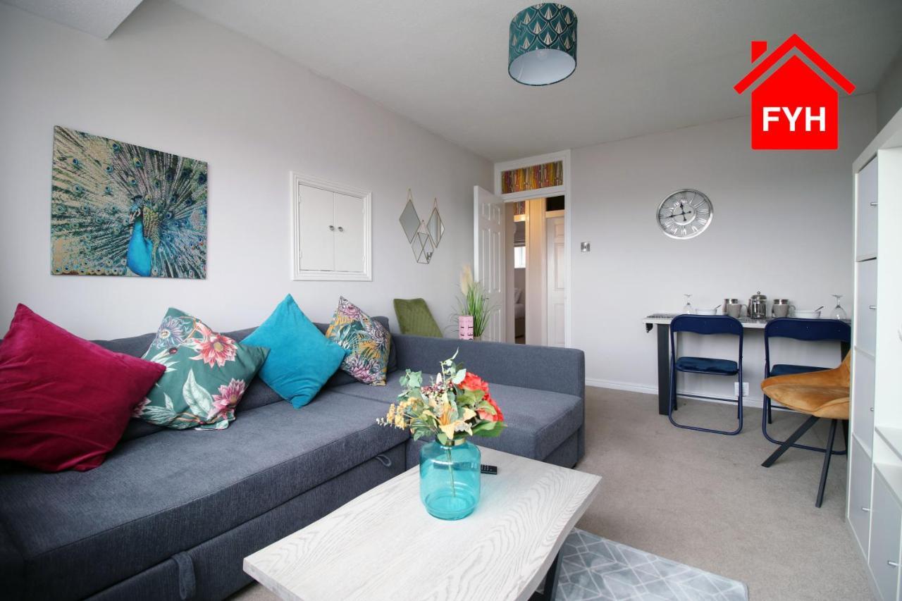 2 Bedroom City By Fyh-property, Free Parking * Bristol